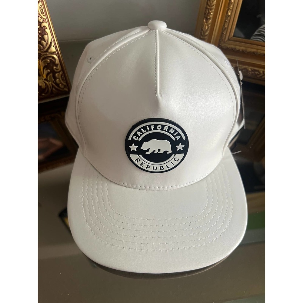 Old School California Republic  Round Logo hat